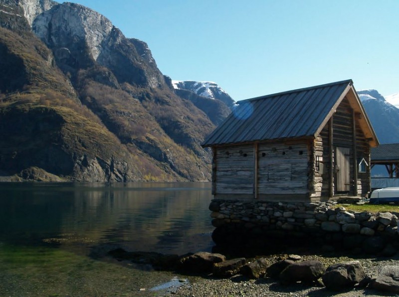 Fisherman-Hut-Undredal-Noeruega