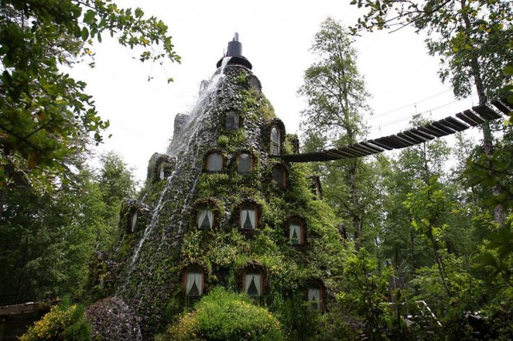 hotel-de-la-montana-magica-chile