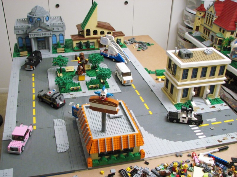 springfield-los-simpsons-lego-6