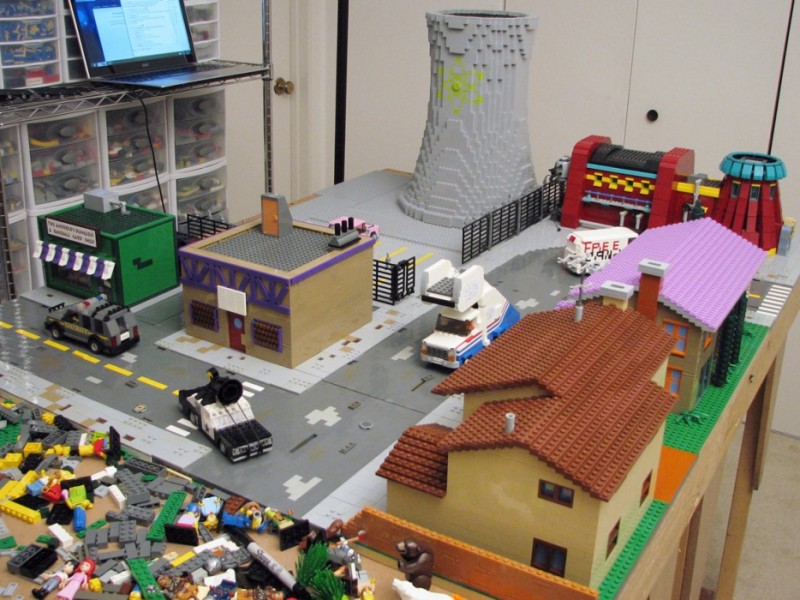 springfield-los-simpsons-lego-7