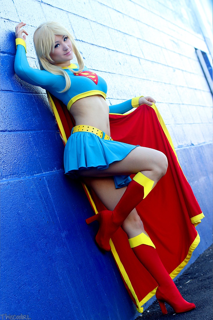 supergirl cosplays (21)